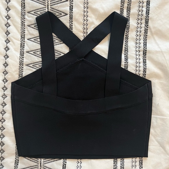 Crop top - Picture 2 of 3